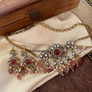 Budgeted Victorian asymmetric pink drops choker set
