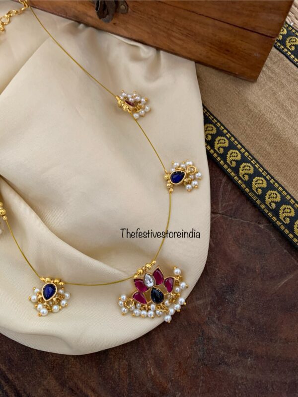 Jadau minimalist Lotus blue tikka pendant chain