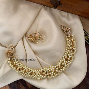 AD ambaari cluster pearls set