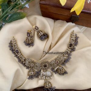 Purple beads victorian necklace set