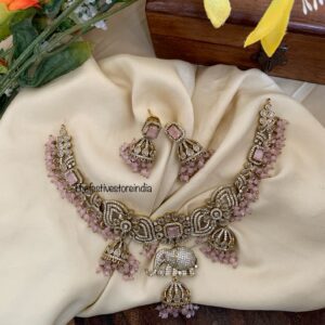 Pink beads victorian necklace set