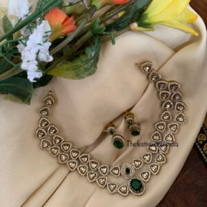 Classic 2 layer Victorian necklace set  - Green