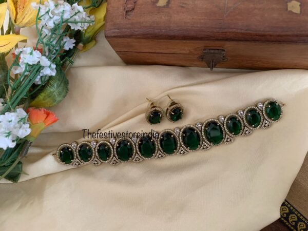 An all emerald AD stone Victorian Choker set