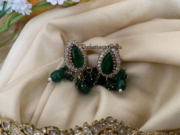 Emerald high neck choker set