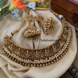 Bridal cluster pearls lakshmi choker set