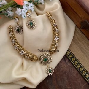 Diamond look alike hasli set