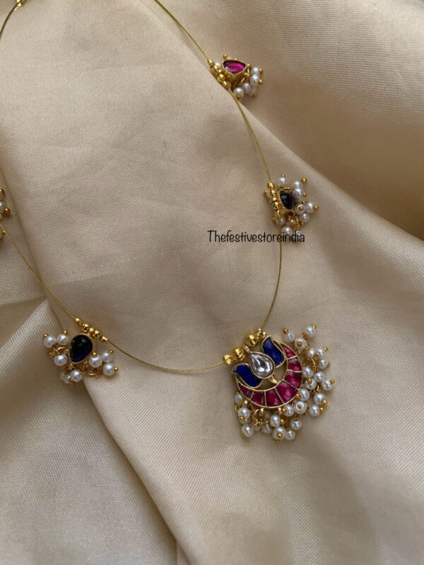 Jadau minimalist red blue pendant chain