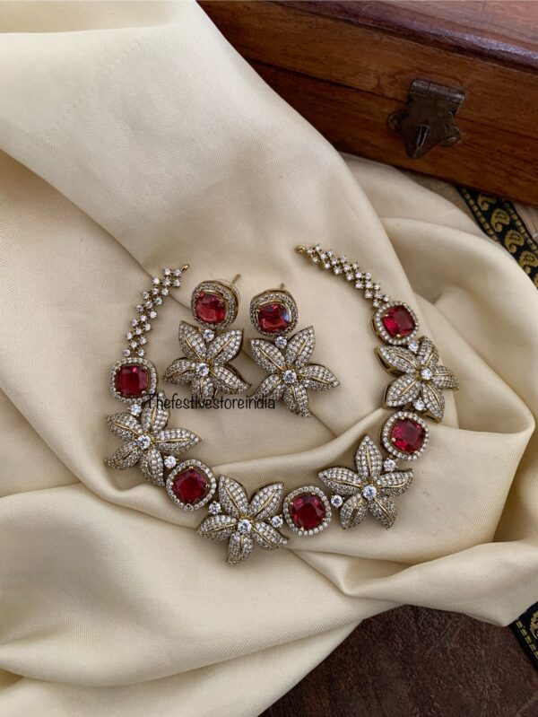 Budgeted floral RUBY Victorian necklace set