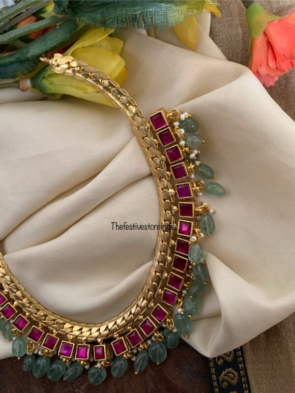 Jadau kemp block green drops necklace chain