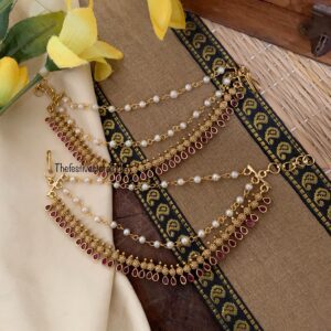 Antique gold pearls ear chain - Red