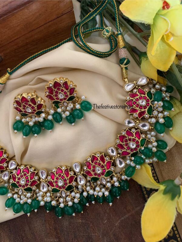 Jadau green beads lotus necklace set
