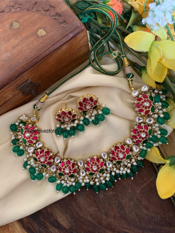 Jadau green beads lotus necklace set