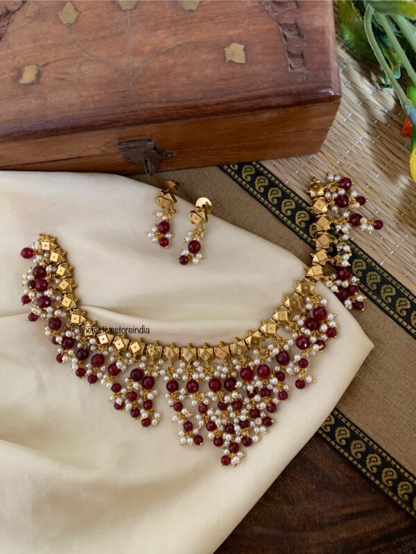 Classic drop necklace set - Maroon