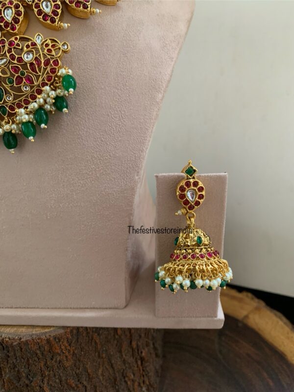 Classic bridal mango necklace set