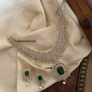 Gold polish Diamond emerald stone necklace set