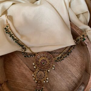 Kemp 11cms bun pin with green & white pearls maati