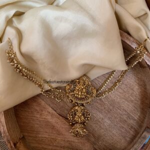 Lakshmi 11cms bun pin with white pearls maati