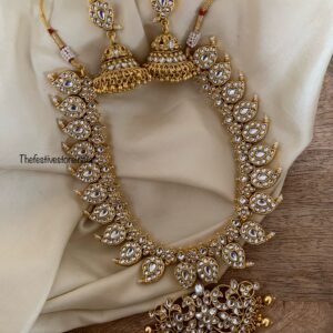 Classic bridal mango necklace set - white with gold drop beads