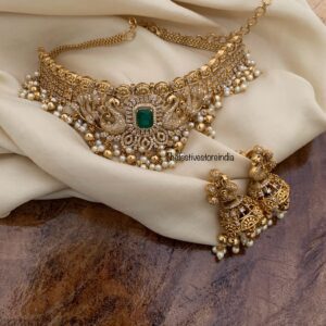 AD bridal choker set with Emerald stone