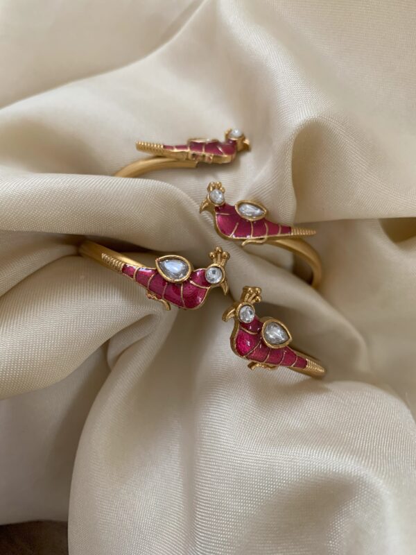 Enamel free size kada - Set of 2