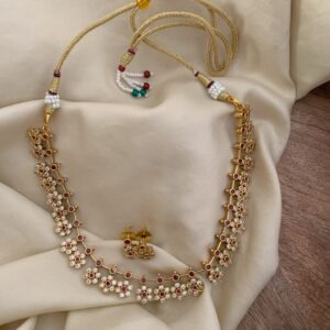 Kids friendly floral necklace set