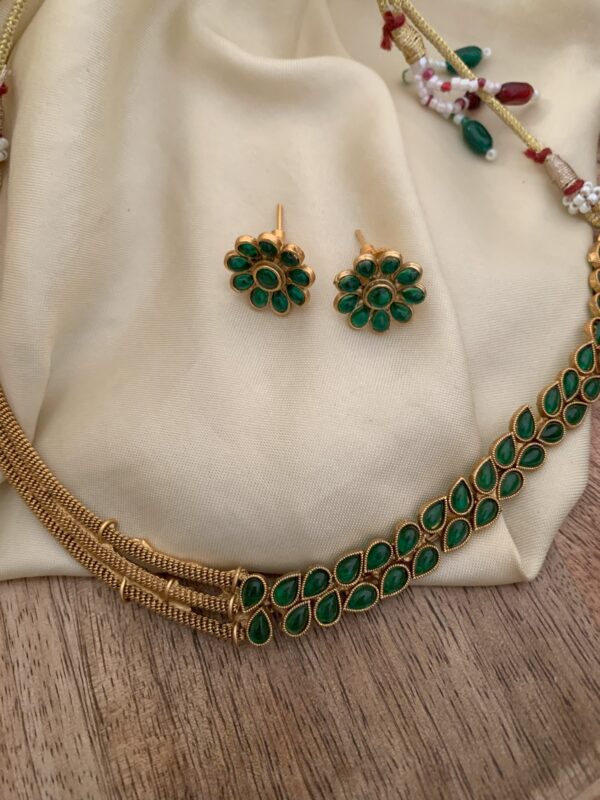 Half leafy necklace set - Green