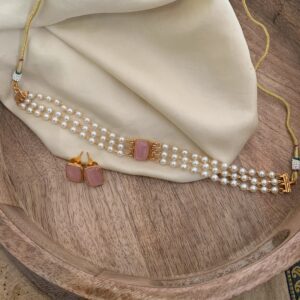 Pink block 3 layer pearl choker set