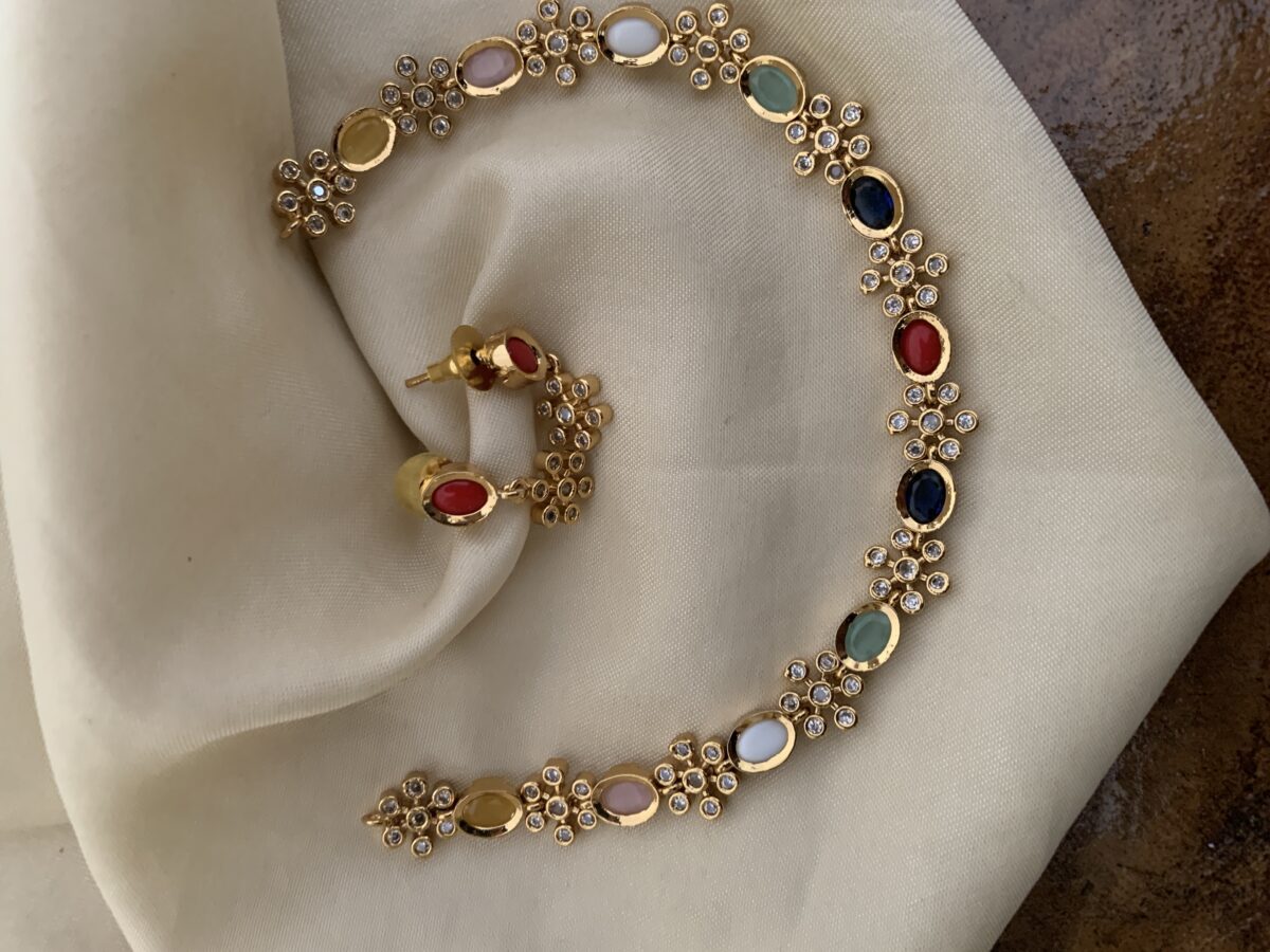 Multi colour floral necklace set