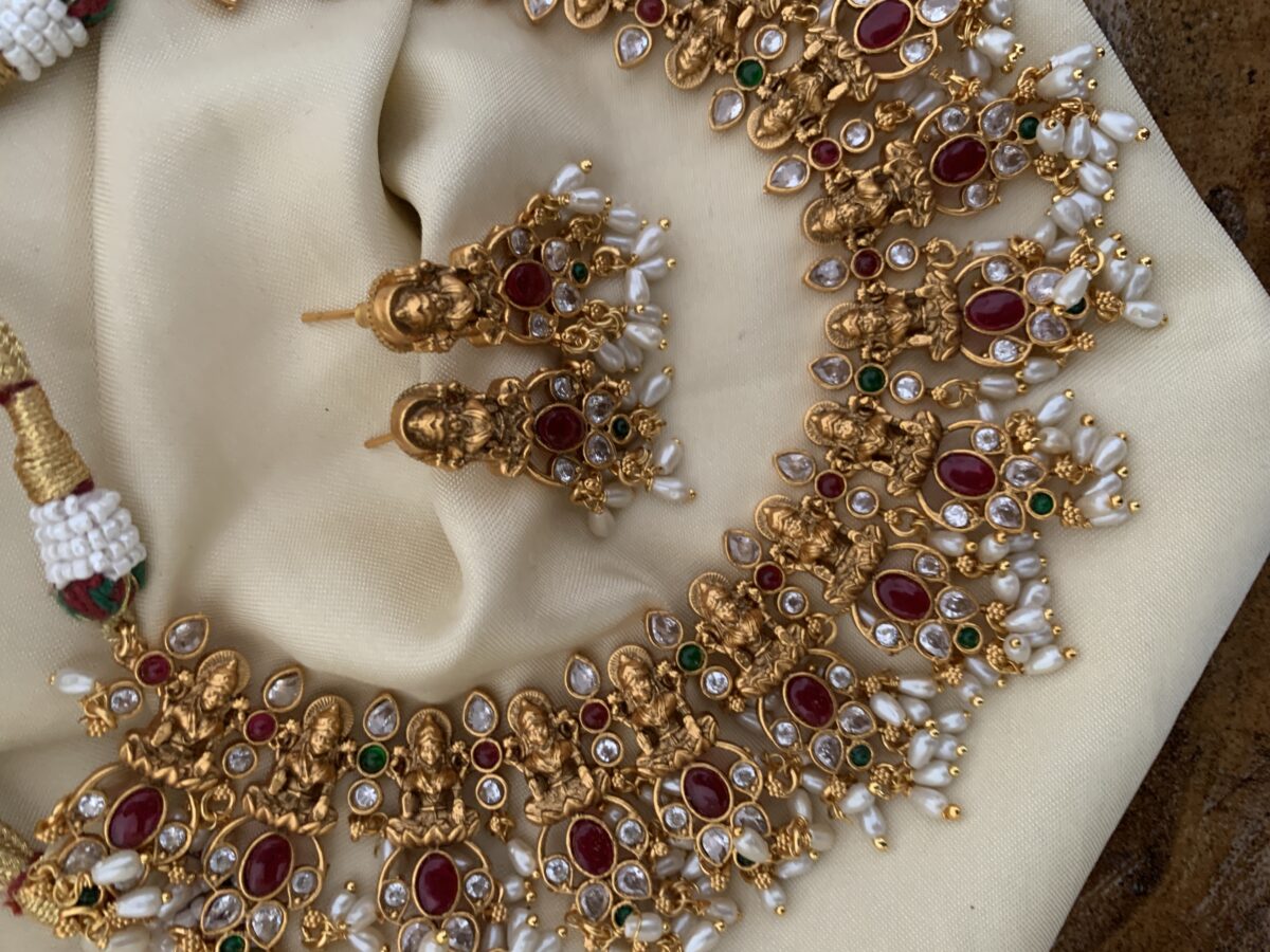 Matte lakshmi rice pearls necklace set