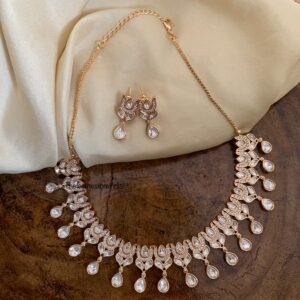 Kundan tikka droplets set