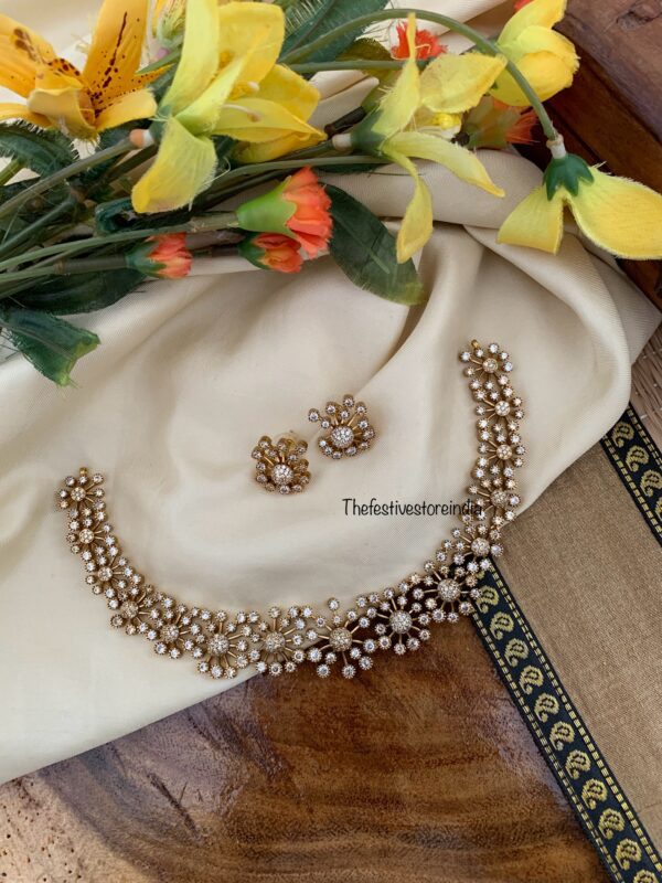 Floral diamonds set