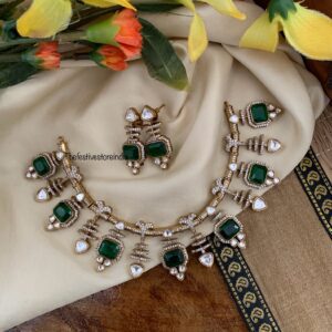 Fusion Victorian necklace set - Green