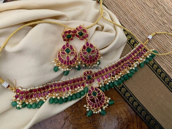 Classic Bridal Kemp green beads choker set