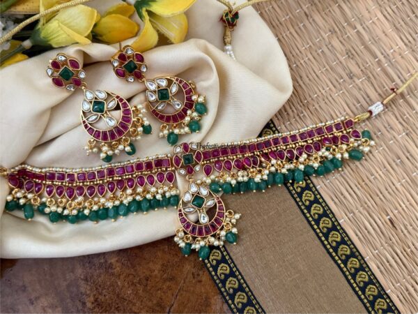 Classic Bridal Kemp green beads choker set