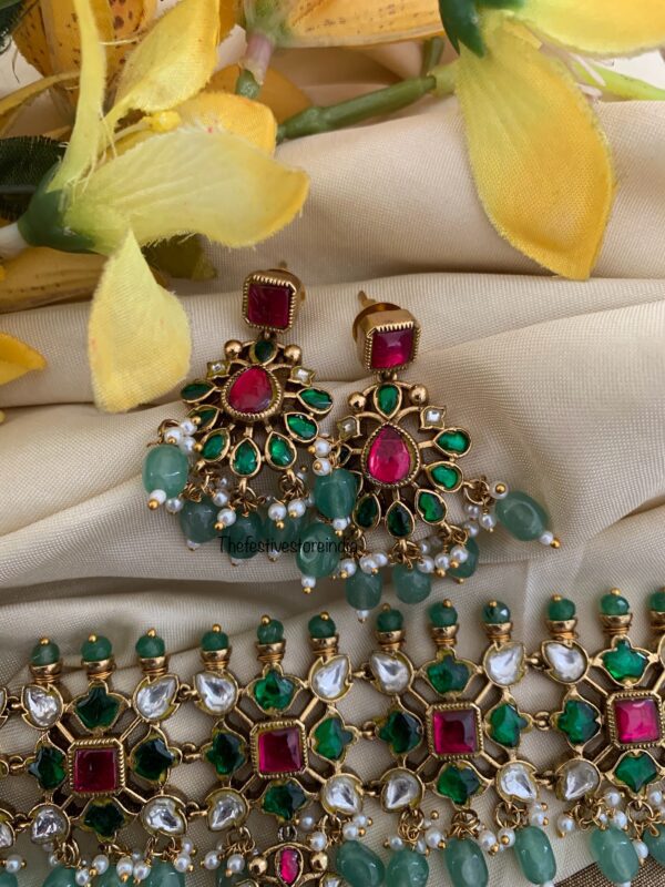 Bridal kundan kemp & green beads choker set