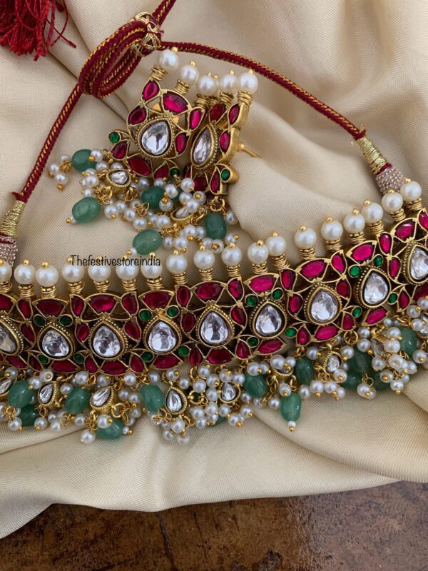 Jadau classic stones choker set
