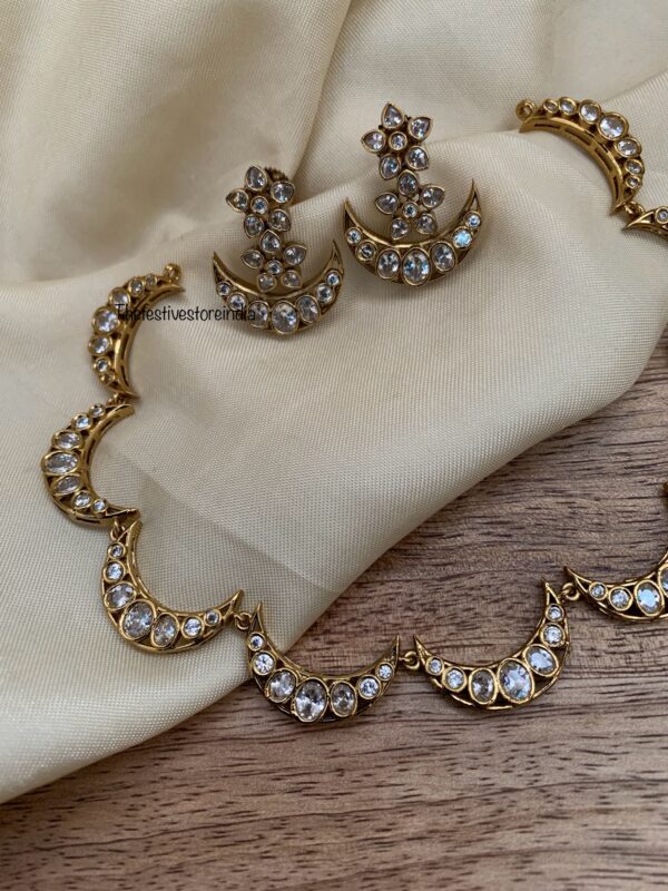 CHAND / half moon set
