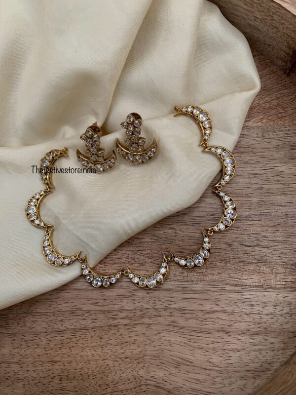 CHAND / half moon set