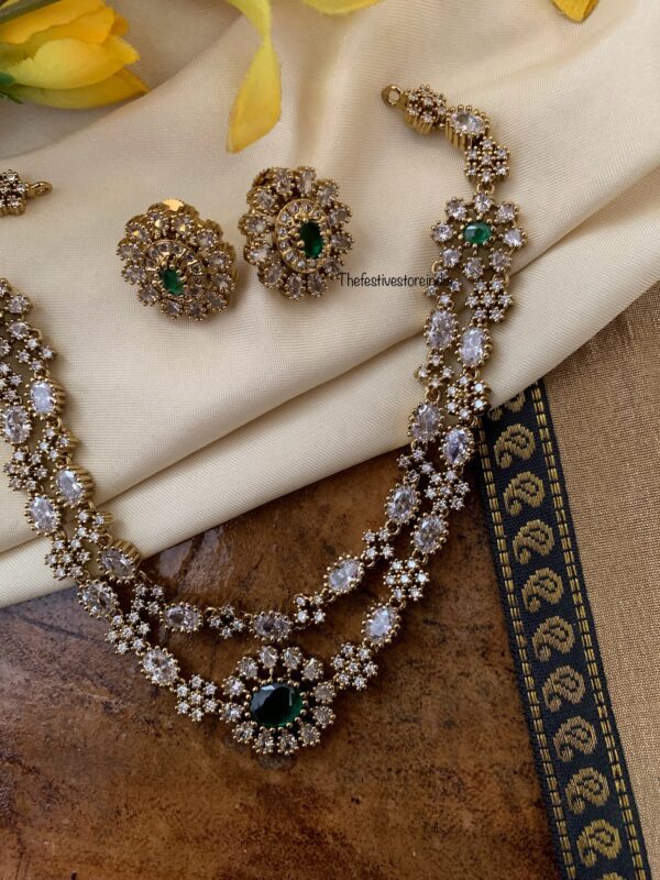 Budgeted 2 layer Victorian necklace set - Green stone