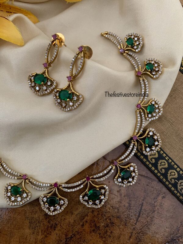 Floral emerald Victorian set