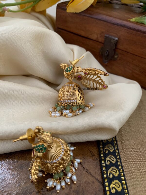 3D paravai jhumkas