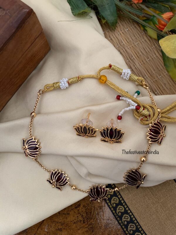 Budgeted enamel painted lotus necklace set - Brown
