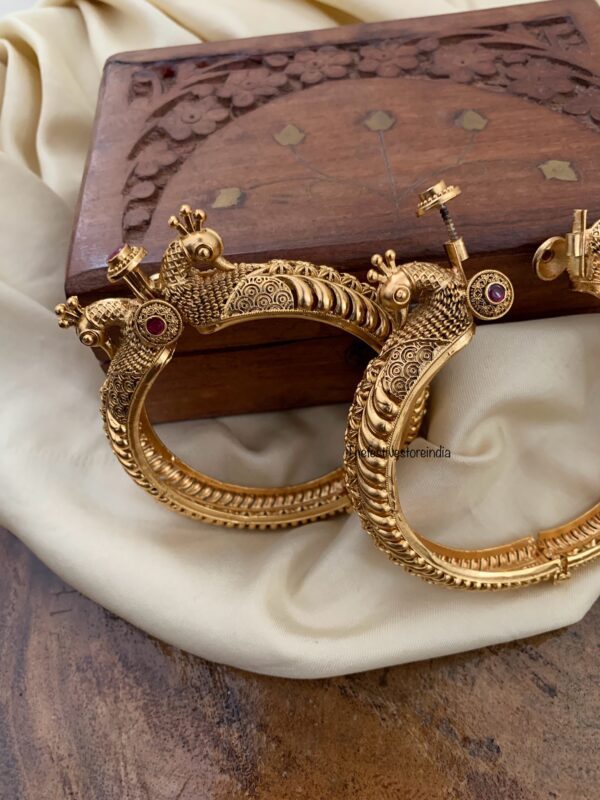 Navilu screw type gold look bangles - Set of 2