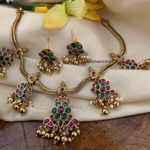 Premium Kemp stone floral pendants necklace set