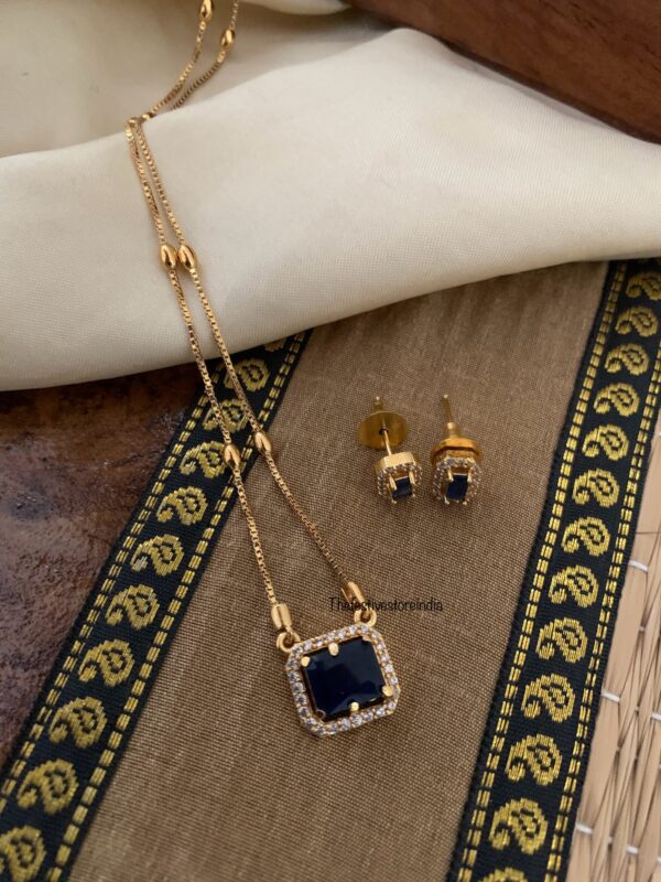 Blue pendant simple chain set