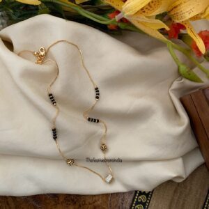 Dainty / Minimal mangalsutra chain
