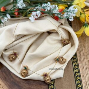 Antique polish Mango invisible chain
