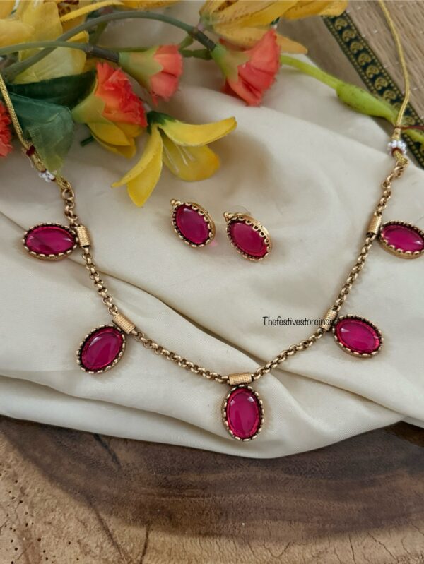 Budgeted Ruby Droplets set