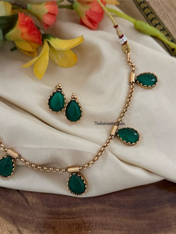 Budgeted Green Droplets set
