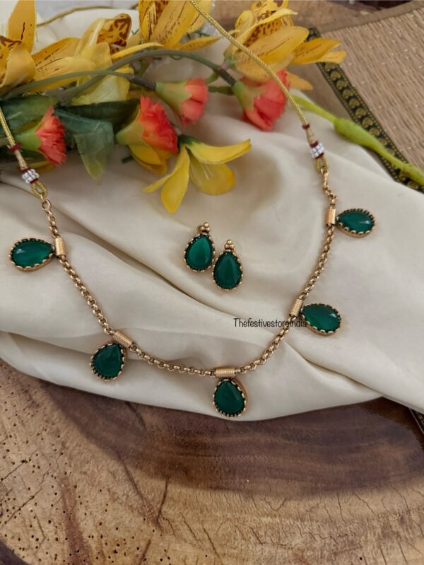 Budgeted Green Droplets set